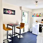 Apartment Sunny By Leslodgespa - Moderne Et Colore, Proche De Bale Et De L'aeroport Blotzheim