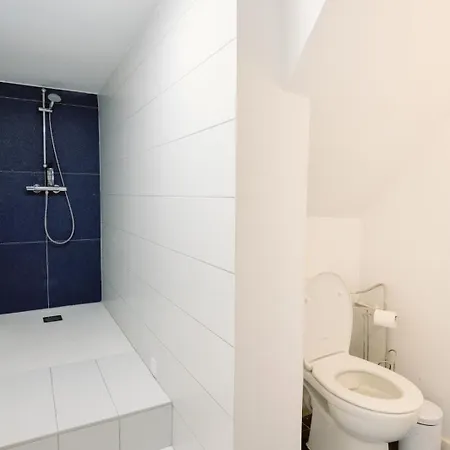 Sunny By Leslodgespa Apartment *