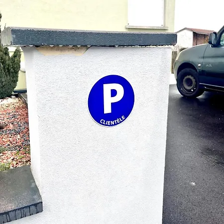 Sunny By Leslodgespa - Moderne Et Colore, Proche De Bale Et De L'aeroport